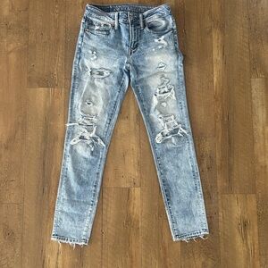 American Eagle Outfitters Light Blue Distressed Skinny Jeans 28x30
